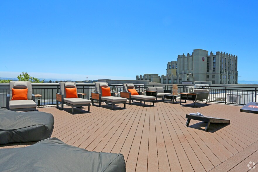 More Photos Of 777 Broadway, Oakland Apartments For Lease