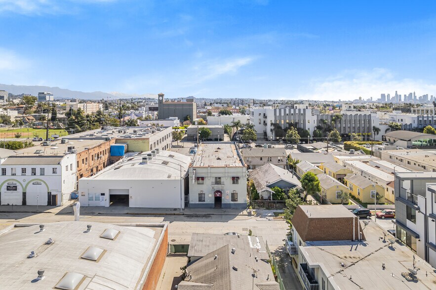 More Photos Of 1042 N Wilcox Ave, Los Angeles Hotel For Lease