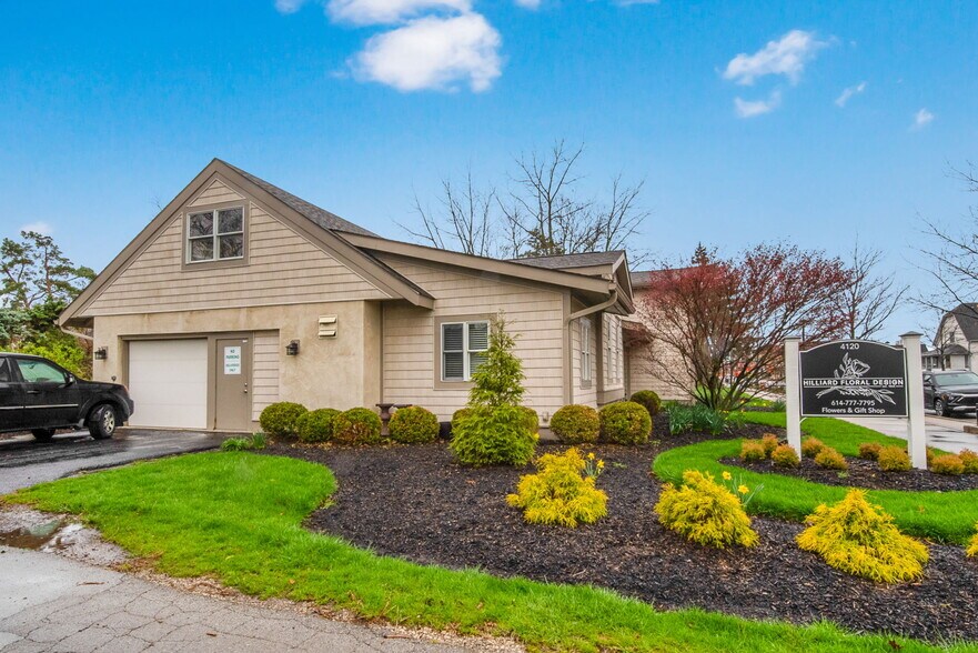 More Photos Of 4120 Main St, Hilliard Freestanding For Sale