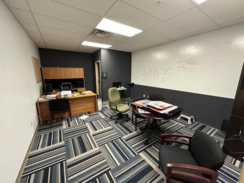 More Photos Of 652-682 S Ogden St, Buffalo Unknown For Lease