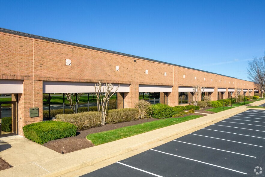 More Photos Of 20116 Ashbrook Pl, Ashburn Unknown For Lease