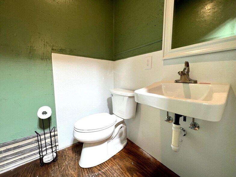 More Photos Of 6813 Texas 114, Lubbock Trailer Camper Park For Sale