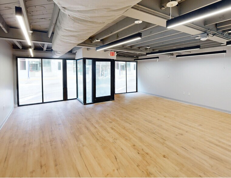 More Photos Of 1401 Edgewater Dr, Orlando Loft Creative Space For Sale