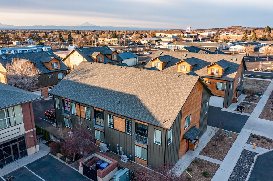 More Photos Of 1441-1461 NW 4th St, Redmond Apartments For Sale