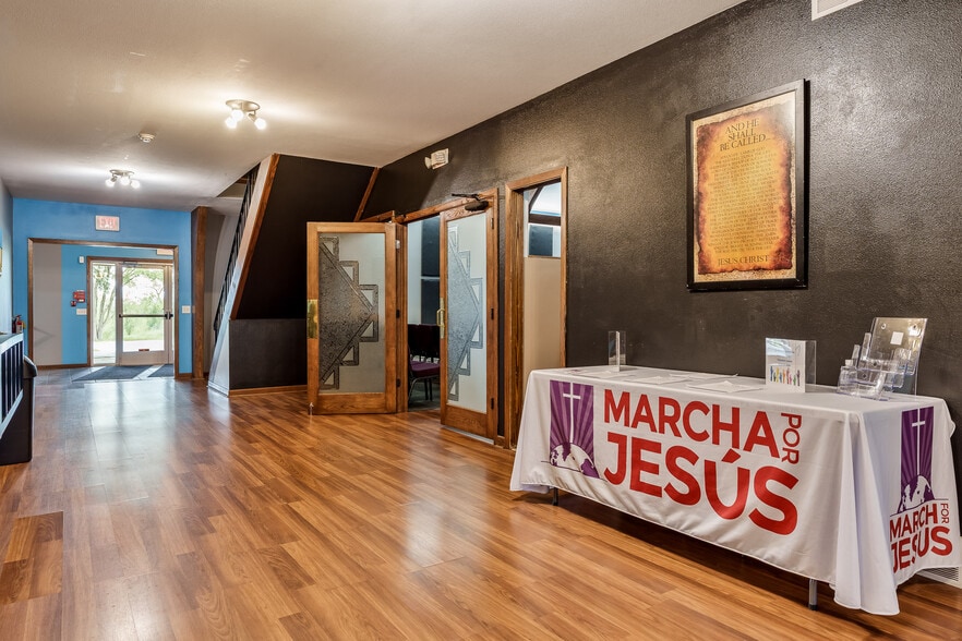 More Photos Of 4312 20th St, Rockford Religious Facility For Sale