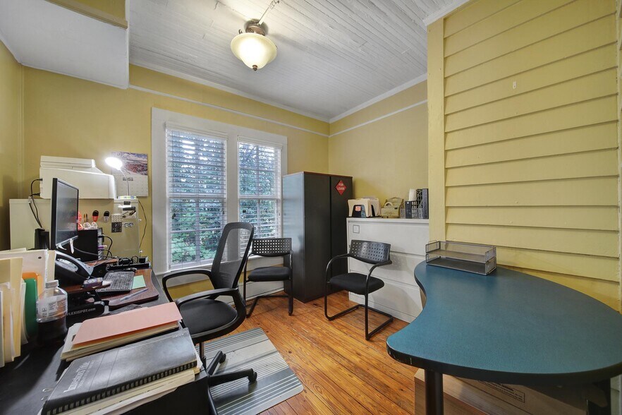More Photos Of 500 W John St, Matthews Office For Sale