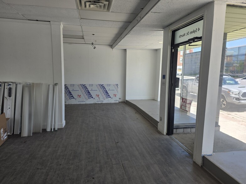 More Photos Of 4-6 Sykes St N, Meaford Apartments For Sale
