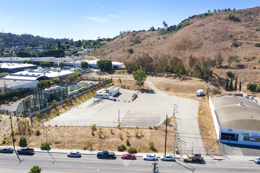 More Photos Of 6000 W Jefferson Blvd, Los Angeles Land For Lease