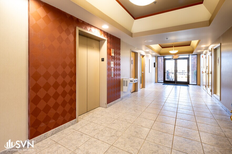 More Photos Of 1050 Monarch St, Lexington Office For Lease