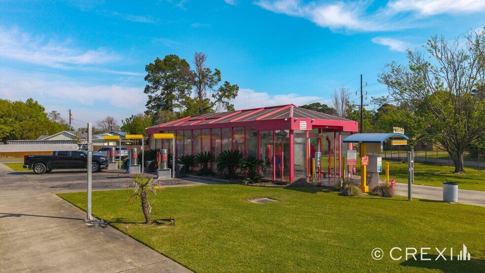 More Photos Of 320 W Willow St, Lafayette Fast Food For Sale
