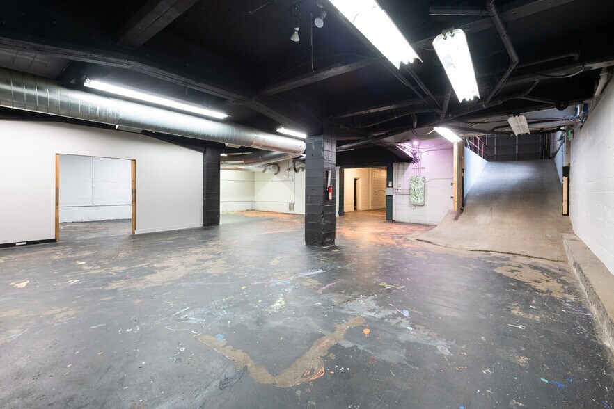 More Photos Of 2110 Market St, Denver Warehouse For Lease