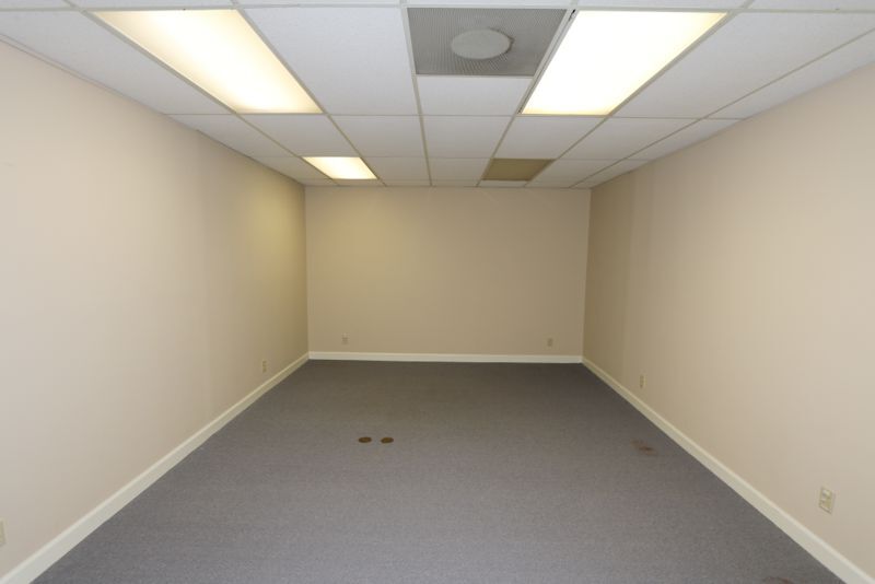 More Photos Of 400 Pelham Rd, Greenville Office For Lease