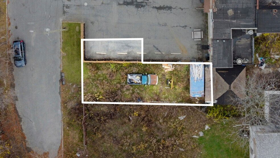 More Photos Of 1118 Broadway, Albany Bar For Sale