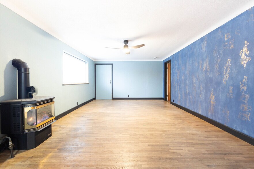 More Photos Of 306 S Main, Union Storefront Retail Residential For Sale