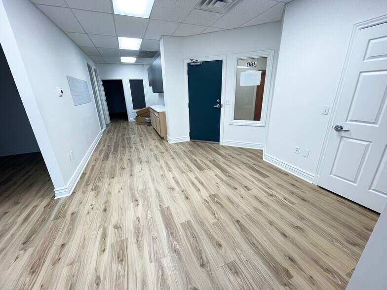 More Photos Of 250 W Center St, Provo Office Residential For Lease