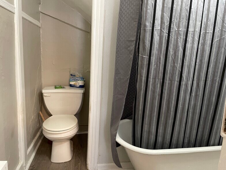 More Photos Of 57 E Garrison St, Bethlehem Apartments For Sale