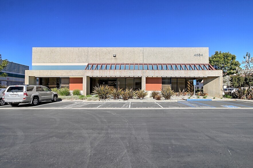 Primary Photo Of 4564 Telephone Rd, Ventura Warehouse For Lease