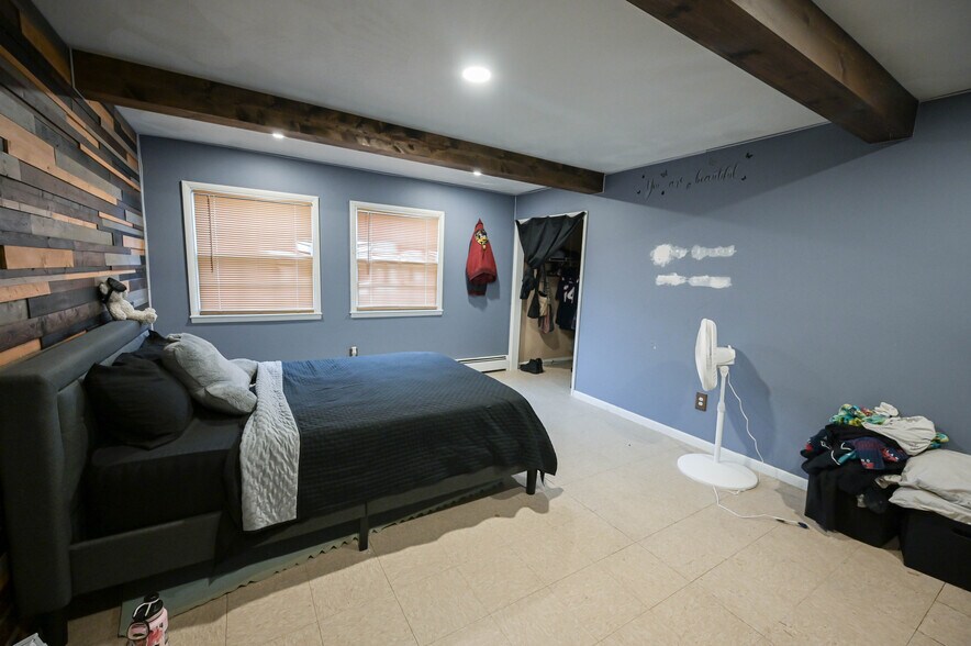 More Photos Of 704 Utica St, Oriskany Specialty For Sale