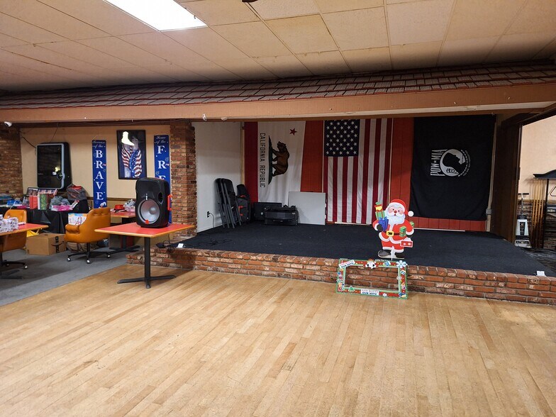 More Photos Of 10303 Arlington Ave, Riverside General Retail For Sale