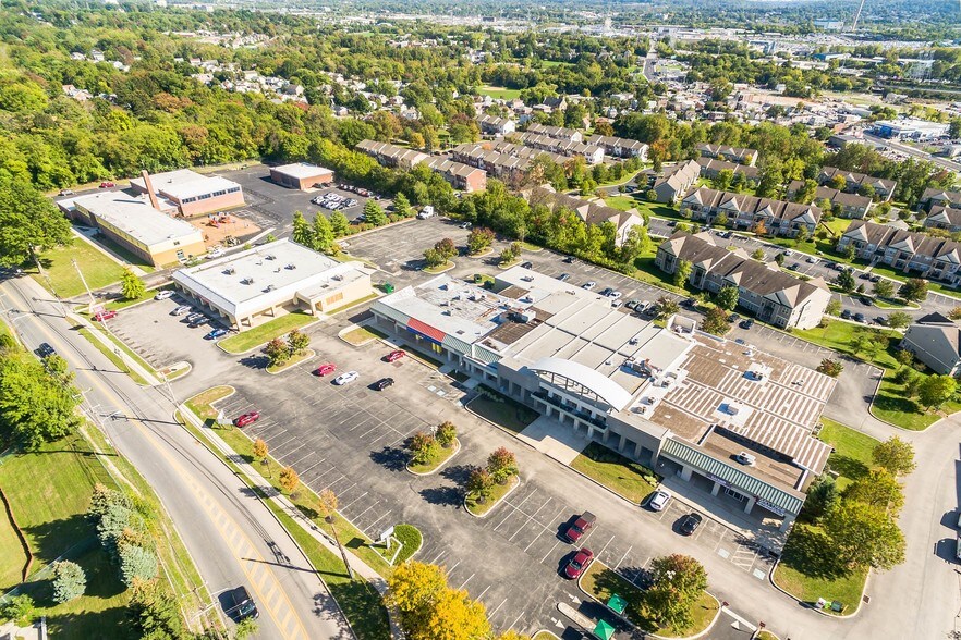 More Photos Of 1000 Sandy Hill Rd, Norristown Storefront For Lease