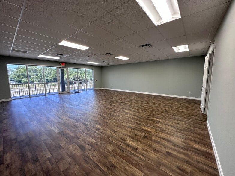 More Photos Of 3845 Beck Blvd, Naples Office Residential For Lease