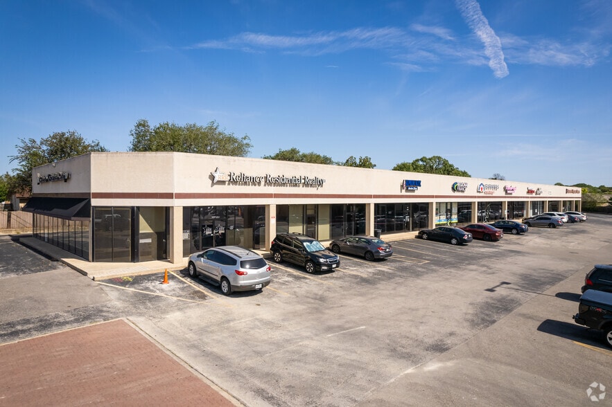 More Photos Of 14103-14151 Nacogdoches Rd, San Antonio Unknown For Lease