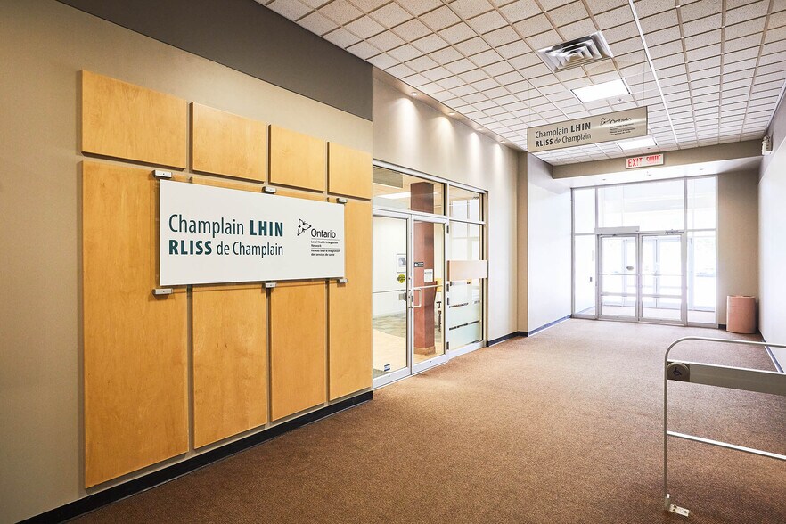 More Photos Of 1100 Pembroke St E, Pembroke General Retail For Lease