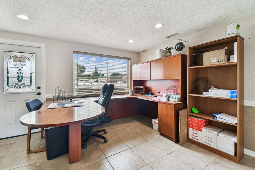 More Photos Of ,  Office For Sale