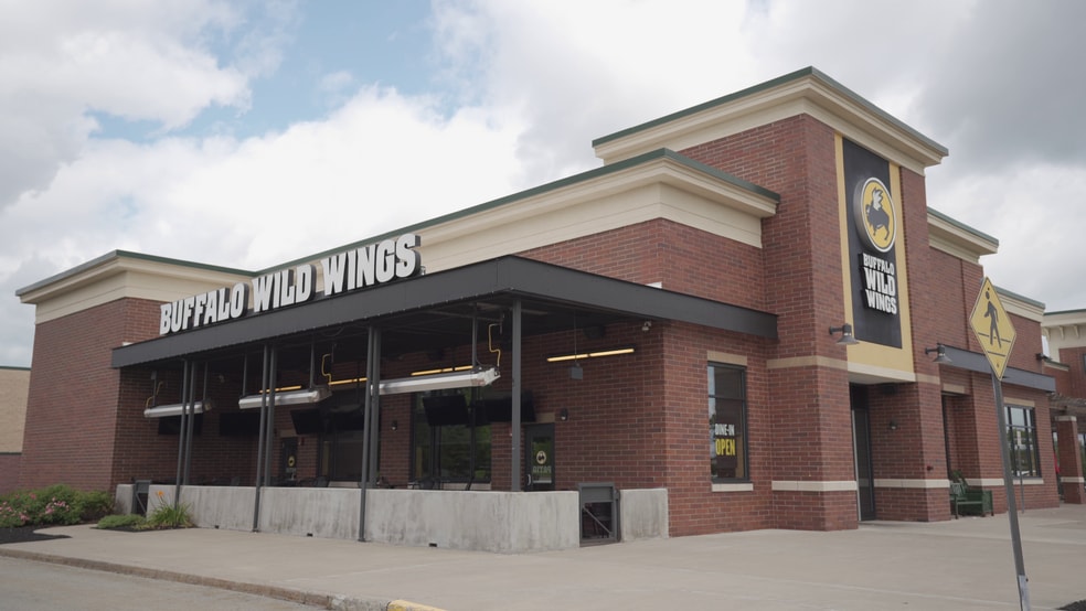 More Photos Of 913-1070 Holt Rd, Webster Unknown For Lease