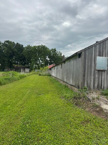 More Photos Of 21951 115th St, Iowa Falls Warehouse For Sale