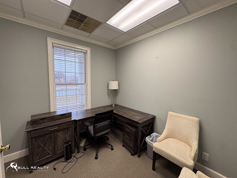 More Photos Of 4651 Olde Towne Pky, Marietta Office Residential For Lease