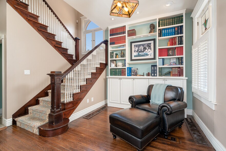 More Photos Of 812 N 2nd Ave, Phoenix Office Residential For Sale