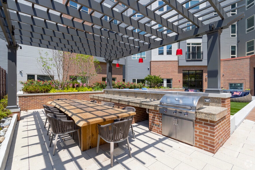 More Photos Of 4100 Rhode Island Ave, Brentwood Apartments For Lease