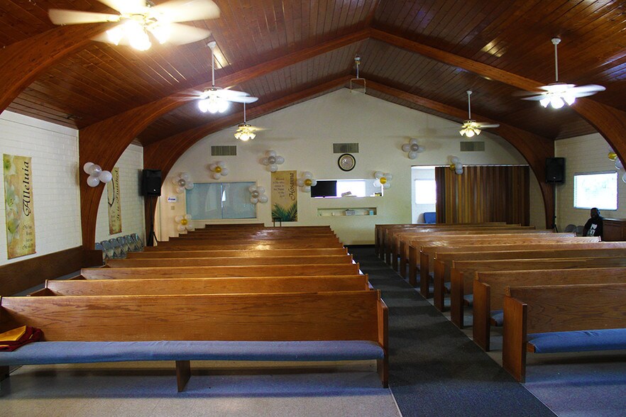 More Photos Of 2802 N 29th St, Phoenix Religious Facility For Sale