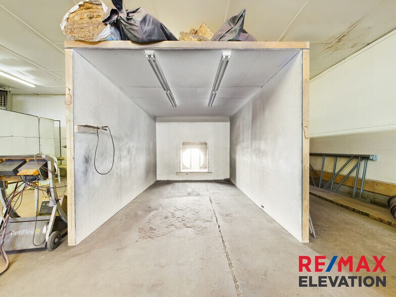 More Photos Of 699 Lane 9, Powell Industrial For Sale