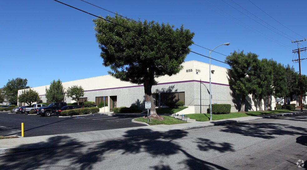 Primary Photo Of 9155 Alabama Ave, Chatsworth Flex For Sale