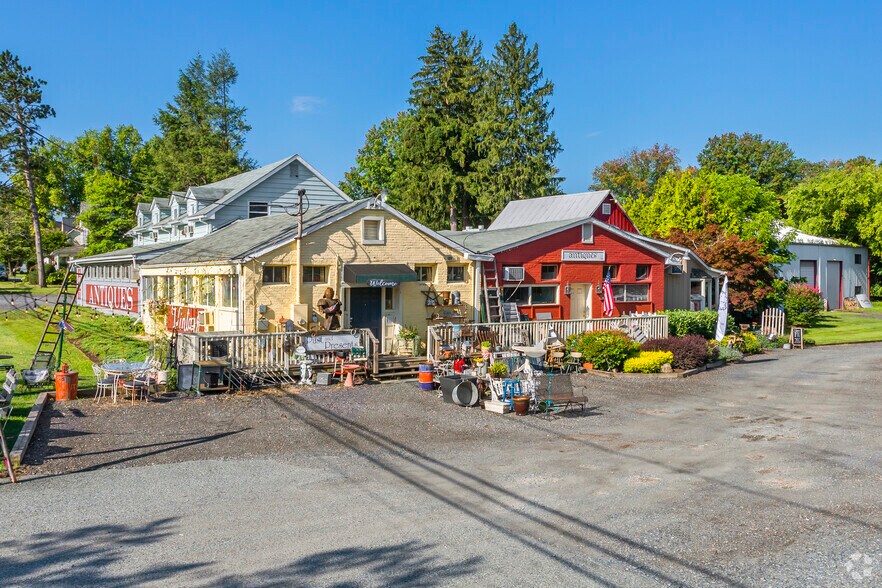 More Photos Of 16650 Georgia Ave, Olney Storefront Retail Residential For Lease