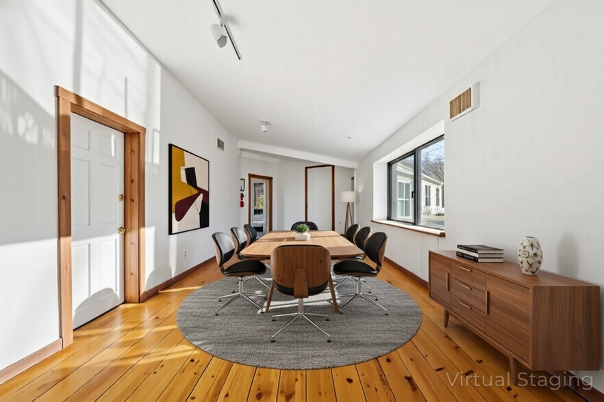 More Photos Of 33 Deep River Rd, Centerbrook Flex For Sale