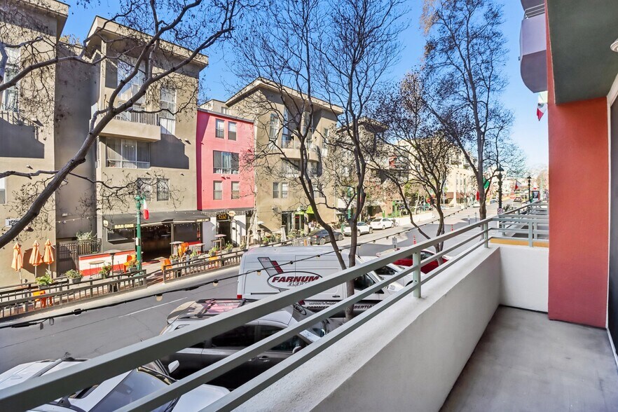 More Photos Of 1501 India St, San Diego Apartments For Sale