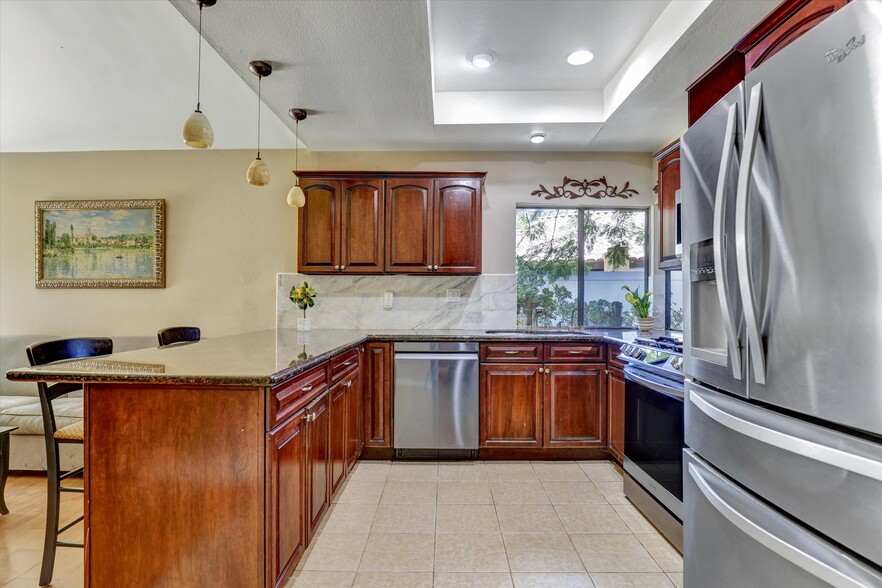 More Photos Of 175 S Woodlawn Dr, Orange Multifamily For Sale