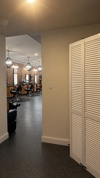 More Photos Of 120-122 Anderson St, Fayetteville Coworking Space