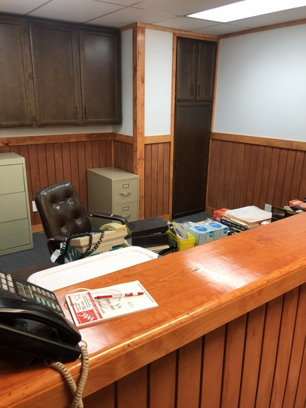 More Photos Of 496 IN-26, Frankfort Office For Sale