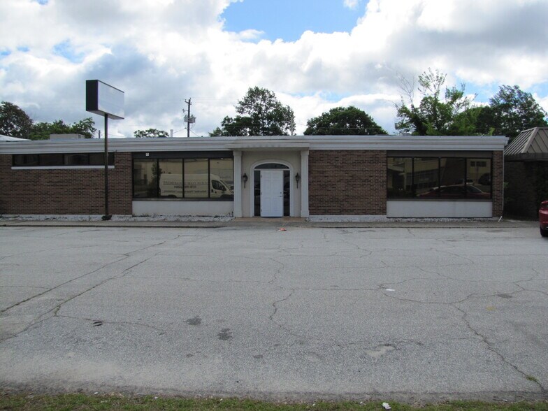 More Photos Of 124 Hospital Dr, Warner Robins Medical For Lease