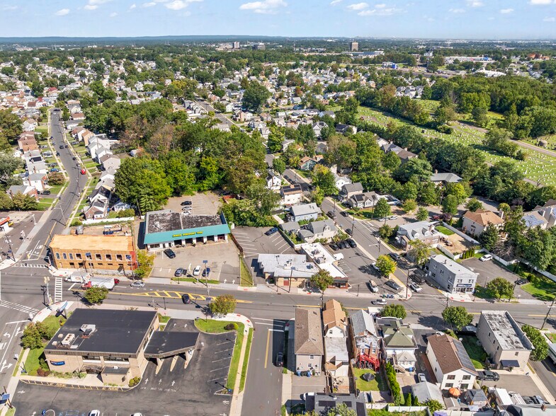 More Photos Of 330 New Brunswick Ave, Fords Office For Sale