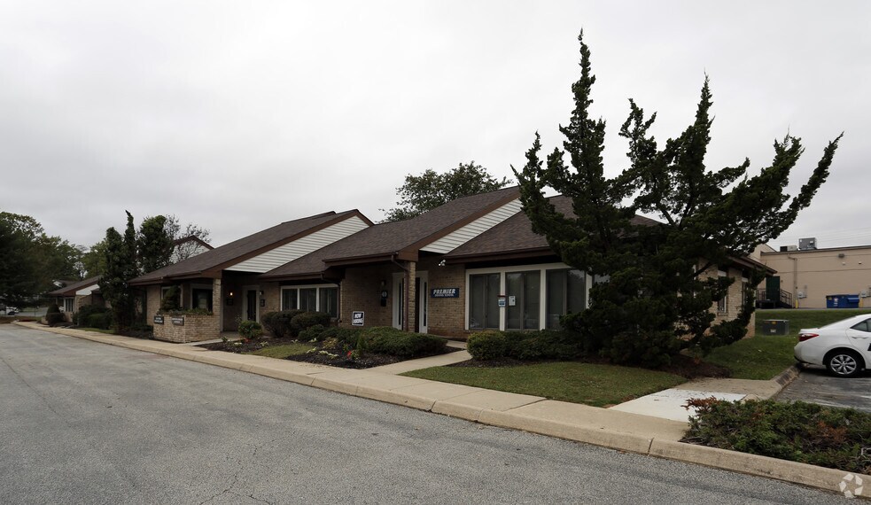 More Photos Of 49-59 Kensington Pky, Abingdon Office For Lease