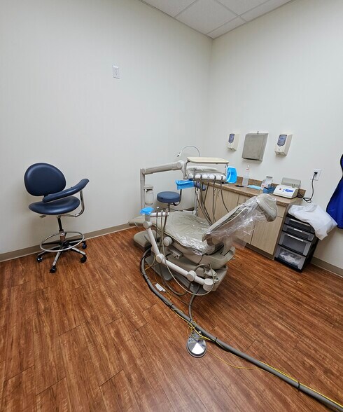 More Photos Of 469 Fm 1488 Rd, Conroe Storefront For Lease