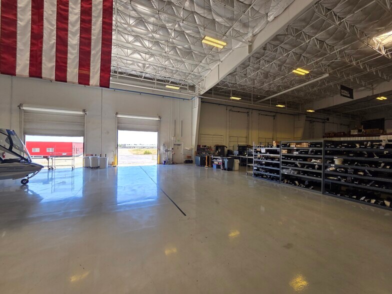 More Photos Of 2141 Icon Way, Vacaville Warehouse For Lease