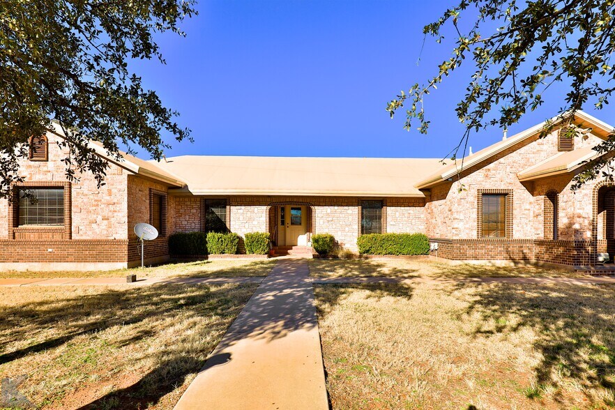 More Photos Of 3097 Brick Plant Rd, Snyder Manufacturing For Sale