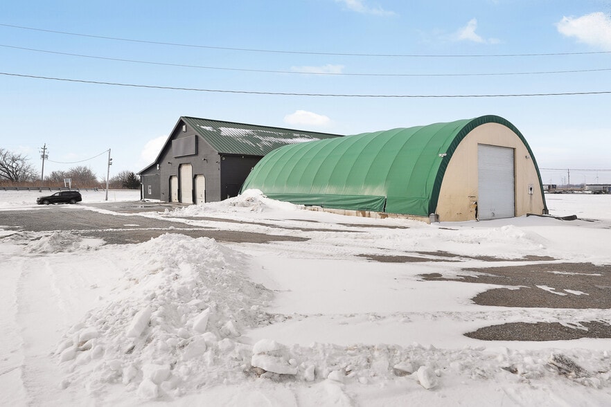 More Photos Of 20600 Hwy 2, Tilbury Auto Dealership For Sale