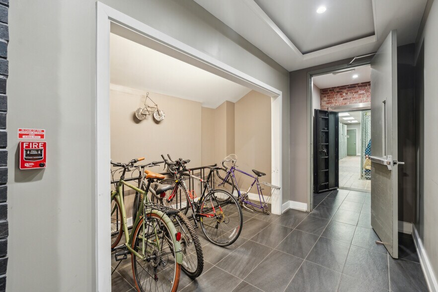 More Photos Of 1210 Chestnut St, Philadelphia Apartments For Sale